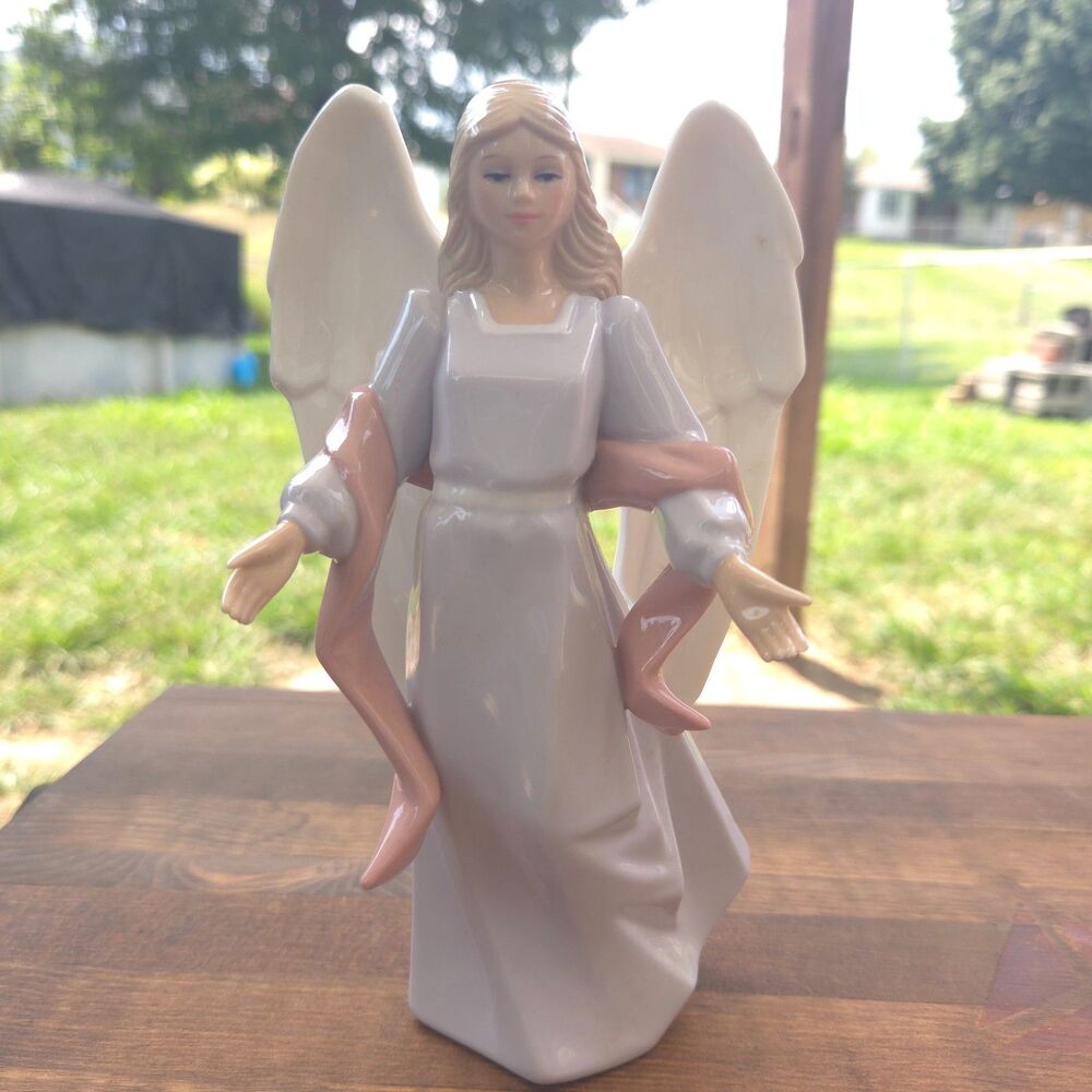 Hallmark Grace Angel Figurine Porcelain 2000 Lavender Pink 8" Collectible